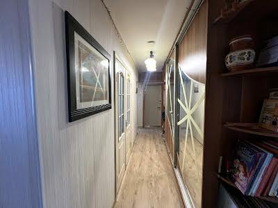 квартира по адресу Металургів ул., 8