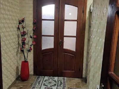 квартира за адресою Павла Тичини вул., 10