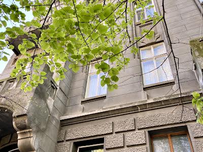 квартира за адресою Успенська вул. (Чичерина), 7