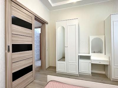 будинок за адресою Знам'янська вул. (Прапорна), 9
