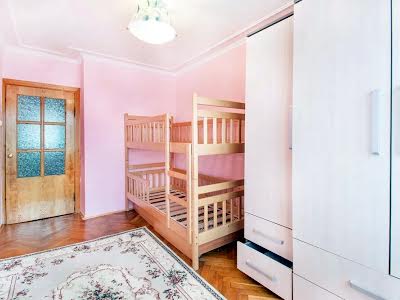 квартира за адресою Антона Головатого вул., 10