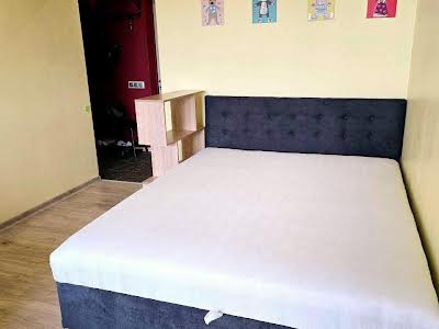 квартира по адресу Науки просп., 27