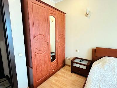 квартира по адресу Антоновича ул. (Горького), 125А