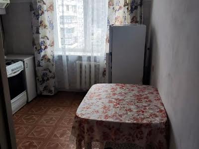 квартира за адресою Мазепи вул., 12