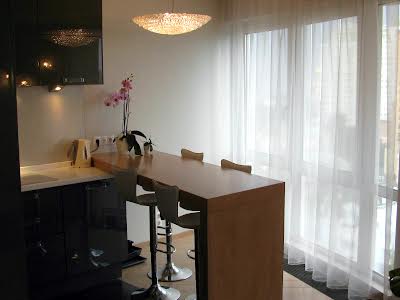 квартира за адресою Дмитрівська вул., 80