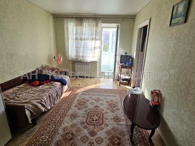 квартира по адресу Энергетиков ул., 15