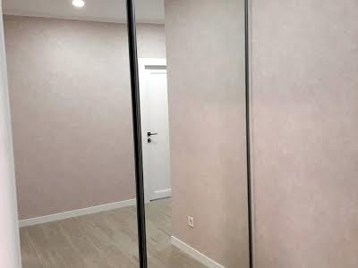 квартира за адресою Винна Гора вул., 8