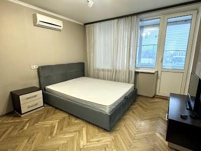 квартира за адресою Київ, Валерія Лобановського просп., 117