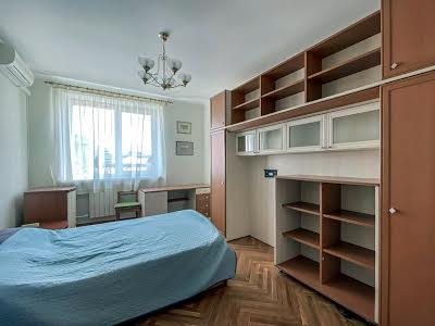 квартира за адресою Бульварно-Кудрявська вул. (Воровського), 7-Б