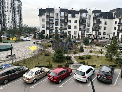 квартира за адресою Героїв Небесної Сотні просп., 18/5