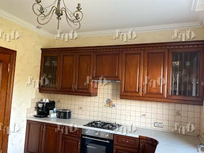 дом по адресу Прорізна