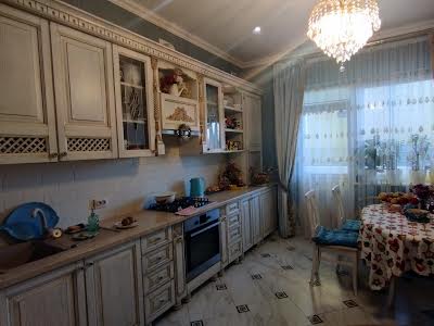 квартира за адресою Паркова, 3