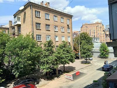 квартира за адресою Євгена Гуцала пров. (Кутузова), 1/3