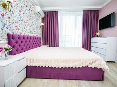 квартира за адресою Дніпровська набережна вул., 20-А