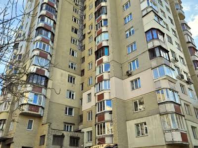 квартира за адресою Симиренка вул., 1г