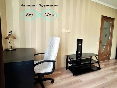 квартира по адресу Боголюбова ул., 10