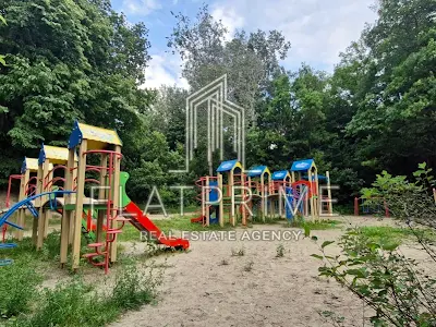 квартира за адресою Ризька вул., 73-Г