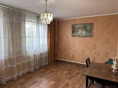 будинок за адресою Гната Юри вул.
