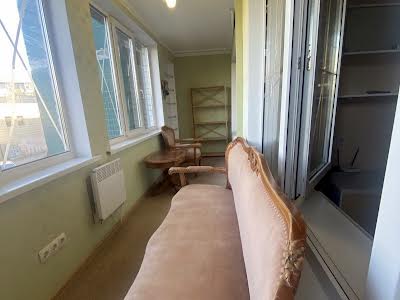 квартира по адресу Дарницкий бульв., 7