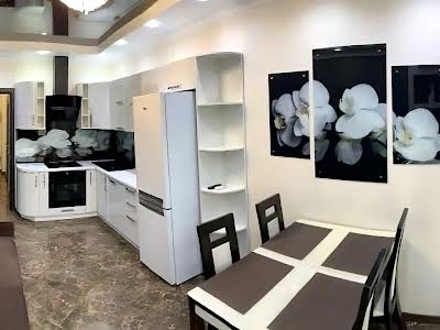 квартира за адресою Регенераторна вул., 4к15