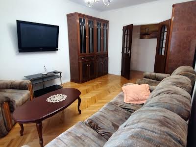 квартира за адресою Дегтярівсьа, 30-В