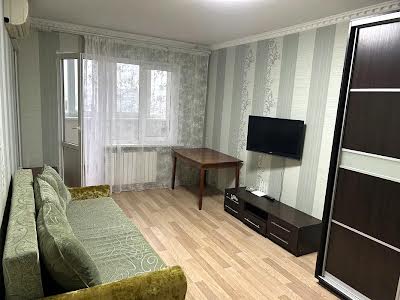 квартира за адресою Озерна вул., 6
