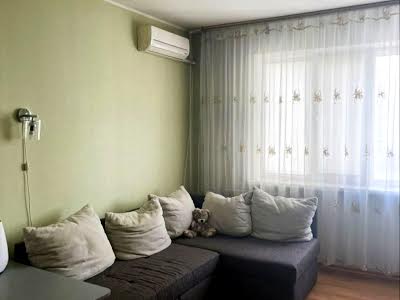 квартира по адресу Ларисы Руденко ул., 7