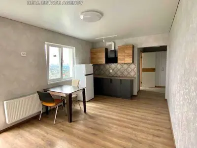 квартира за адресою Михайла Максимовича вул. (Онуфрія Трутенка), 26е