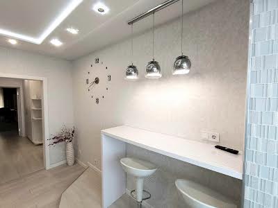 квартира за адресою Сергія Данченка вул., 3