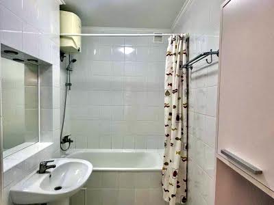 квартира по адресу Миколы Бажана просп., 12