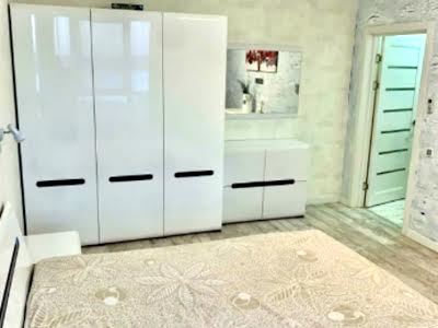 квартира за адресою Зарічна вул., 1б