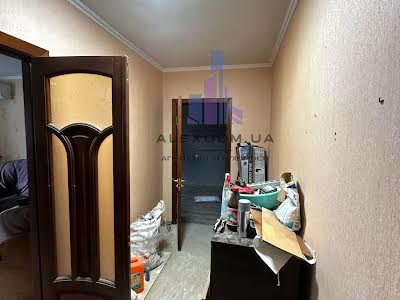 квартира за адресою Хорольська вул., 10