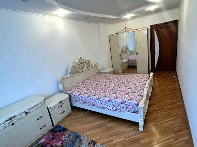 квартира за адресою Галицька вул., 112