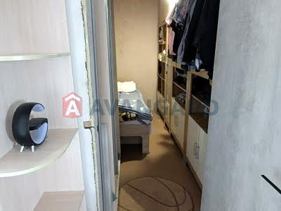 квартира за адресою Металургів просп., 76а