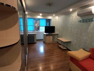 квартира за адресою Академіка Філатова вул., 62