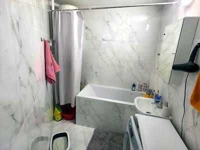 квартира за адресою Оноре де Бальзака вул., 6