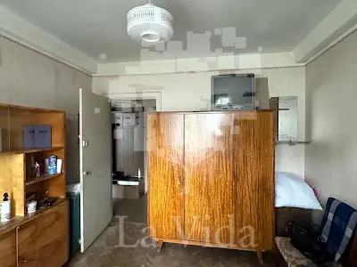 квартира за адресою Митрополита Василя Липківського вул. (Урицького), 11