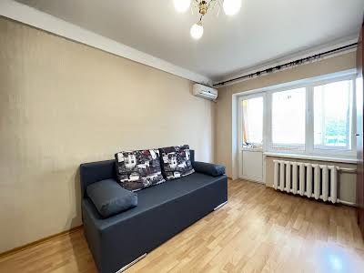 квартира по адресу Дарницкий бульв., 13