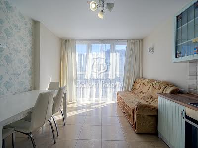 квартира за адресою Драгоманова вул., 2б