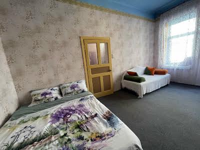 квартира по адресу Братьев Михновских ул. (Московская), 24