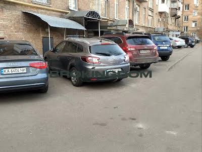 квартира за адресою Кирилівська вул. (Фрунзе), 118