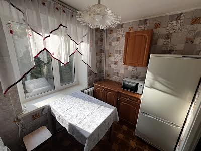 квартира за адресою Пилипа Орлика просп. (Ілліча), 17