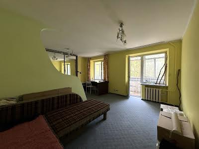 квартира за адресою Пасічна вул., 77