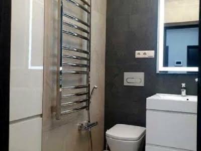квартира за адресою Сім'ї Кульженків вул. (Петра Дегтяренка), 37
