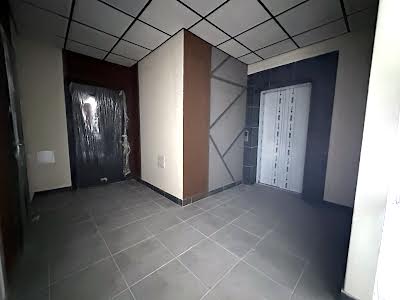 квартира по адресу с. Сокольники, Героїв Крут ул., 6