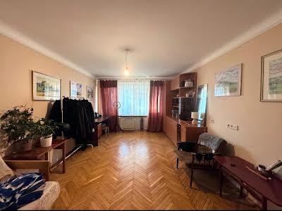 квартира за адресою Єреванська вул., 8а