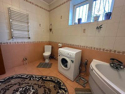 будинок за адресою Вільна