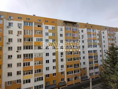 квартира за адресою Льва Ландау просп. (50-річчя СРСР), 52д