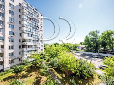 квартира за адресою Новаторів вул., 22-Б