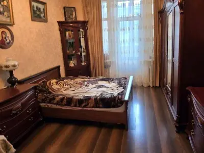 квартира за адресою Велика Васильківська вул. (Червоноармійська), 42